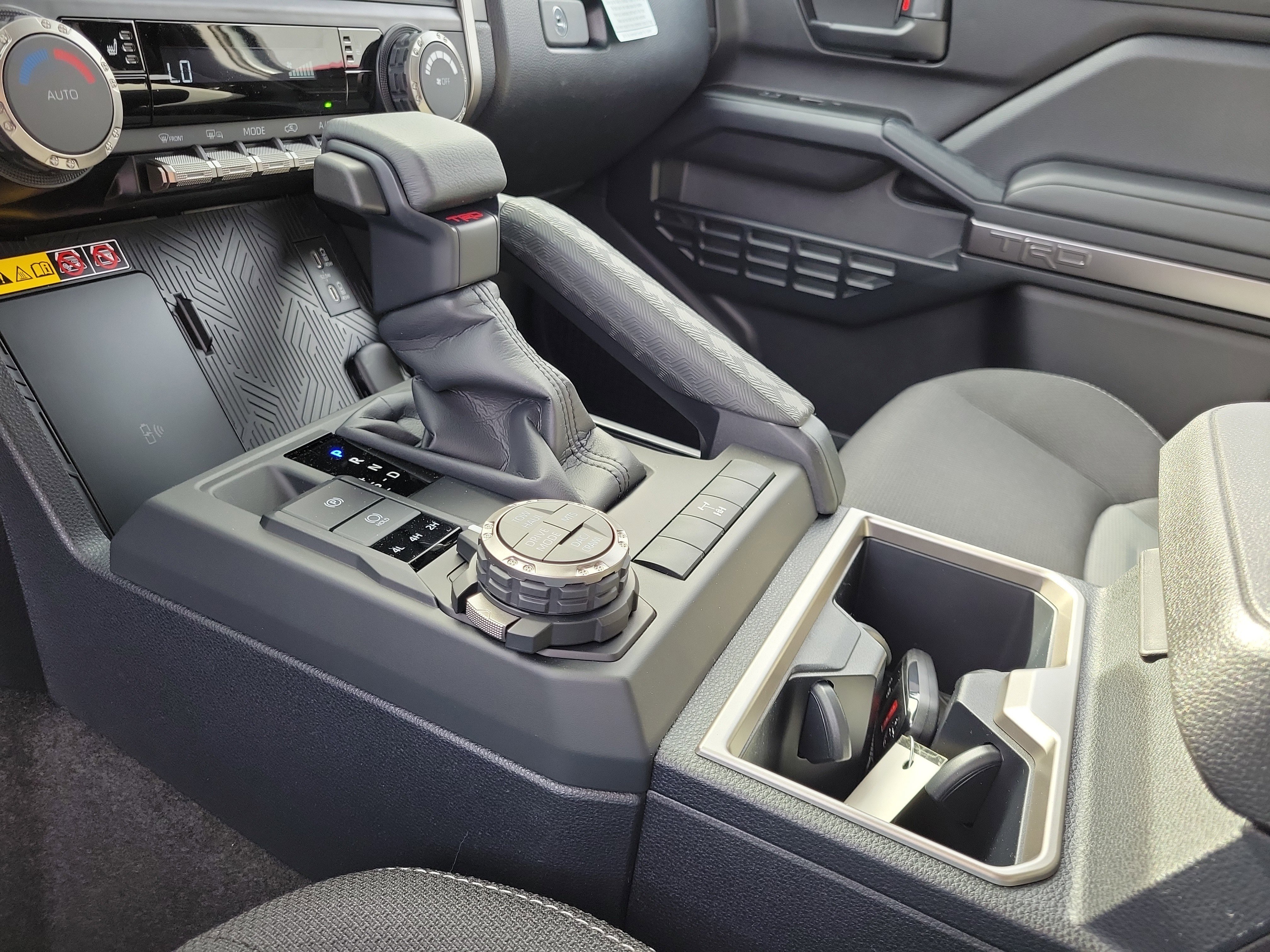 New 2026 Cutting Edge Toyota 4Runner TRD Off-Road image 10