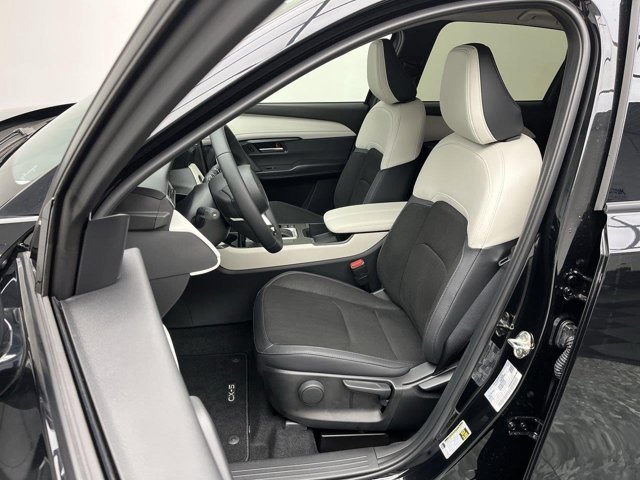 New 2026 Jet Black Mica Mazda 2.5 S Select AWD image 9