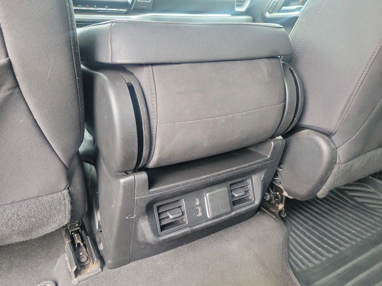 Used 2023 Summit White Chevrolet LT (2FL) image 13