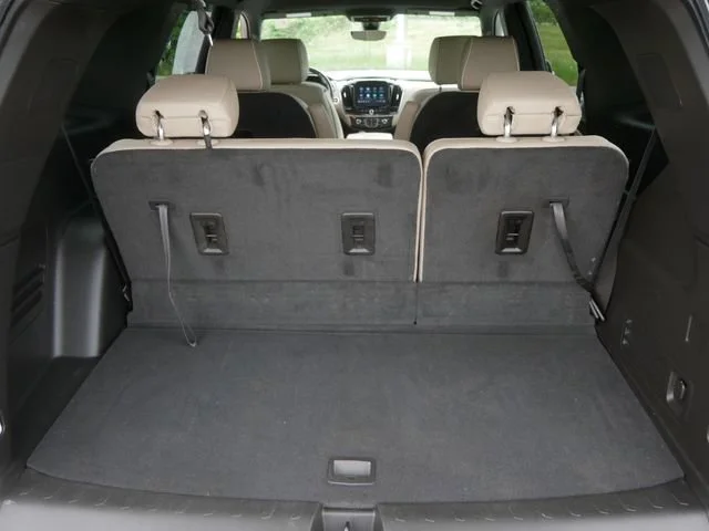 2023 Chevrolet Traverse Premier - Photo 19