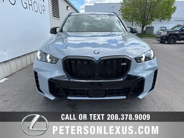 Used 2026 Gray BMW M60i image 9