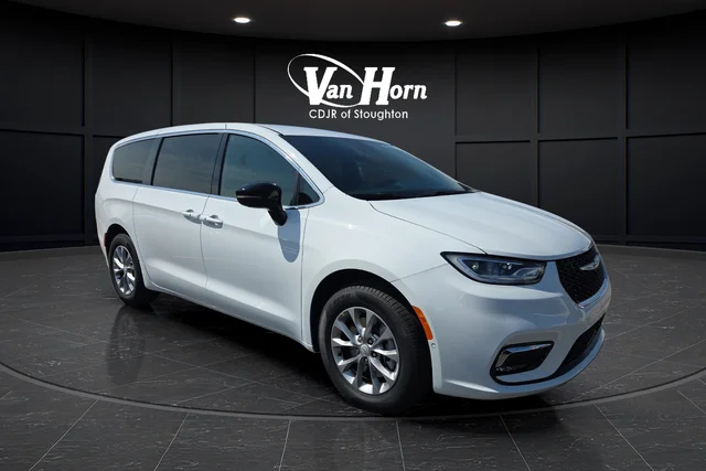 New 2026 Bright White Clear-Coat Exterior Paint Chrysler Select image 40