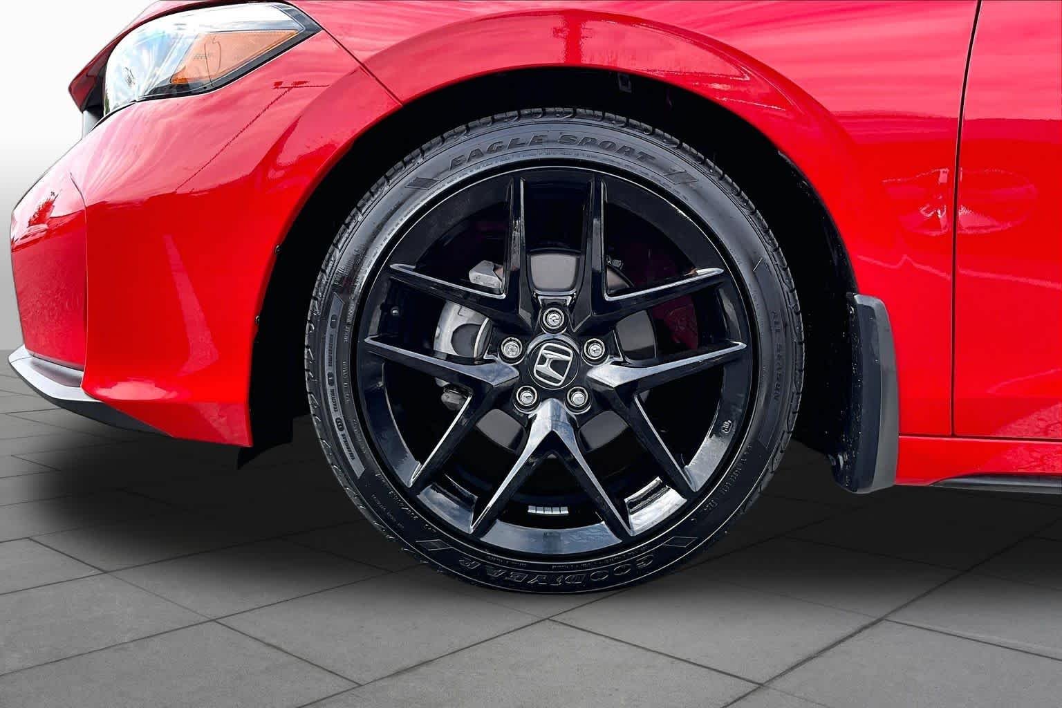 Used 2025 Rallye Red Honda Sport image 11