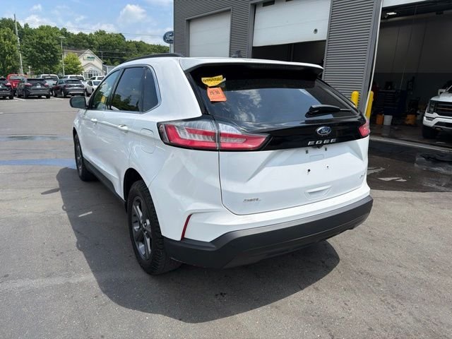 Used 2022 White Ford SEL image 4