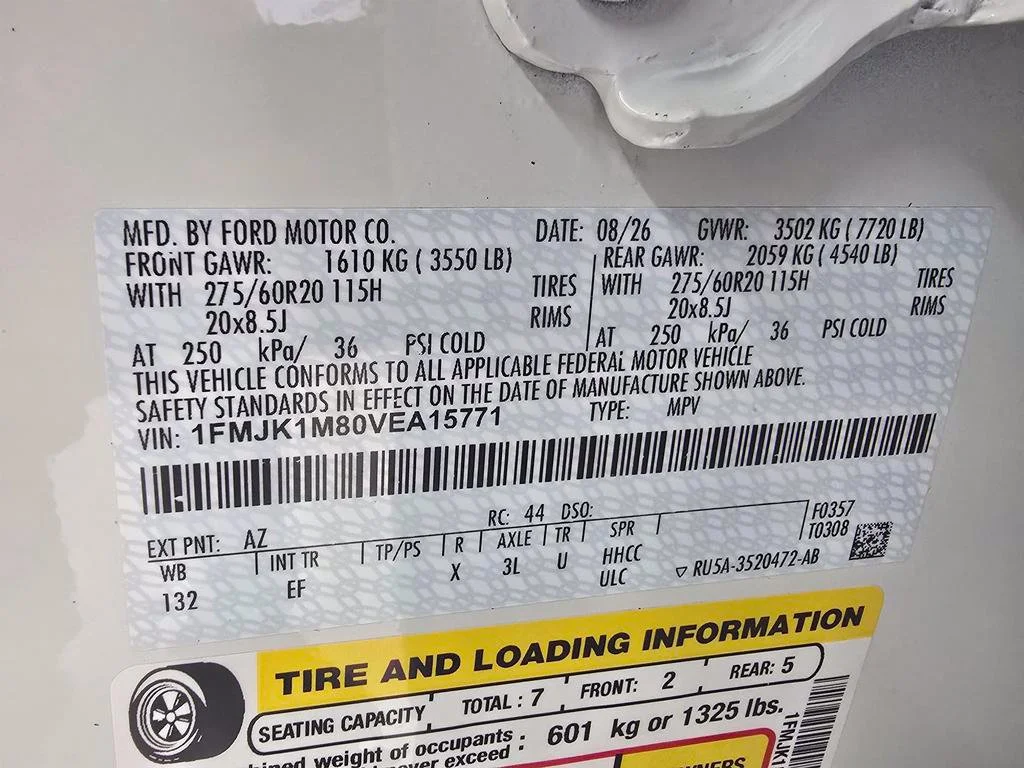 New 2027 Star White Metallic Tri-Coat Ford MAX Platinum image 27