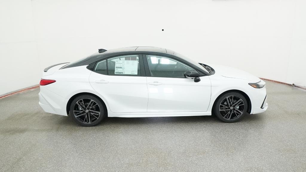New 2026 Wind Chill Pearl with Midnight Black Metallic roof Toyota XSE image 25