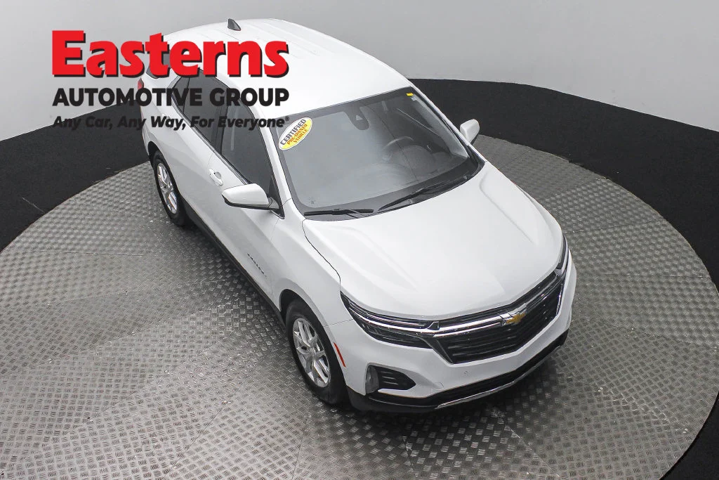 Used 2024 White Chevrolet LT image 3