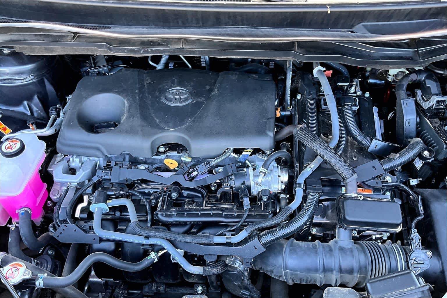 Used 2025 Magnetic Gray Metallic Toyota XLE image 32