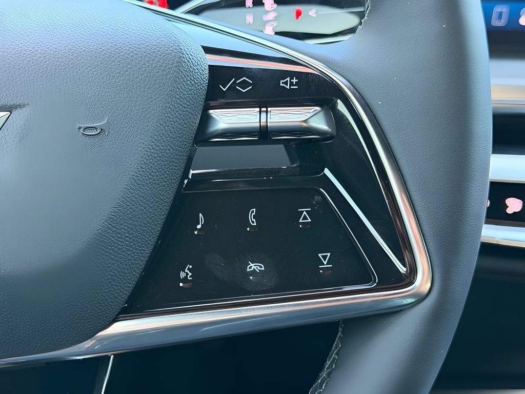 2026 Cadillac LYRIQ Luxury - Photo 15
