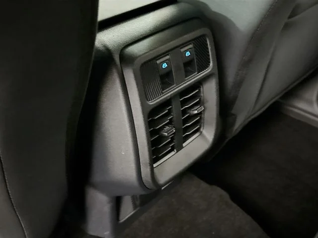Used 2025 Shadow Black Ford Base image 23