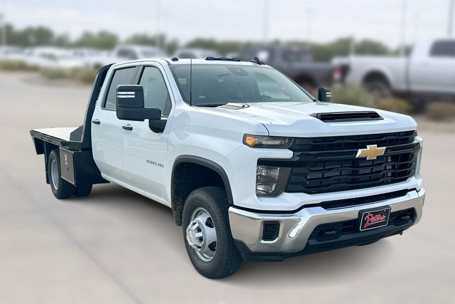 2026 Chevrolet Silverado 3500HD CC Work Truck