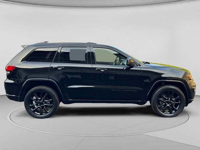 Used 2021 Black Jeep Laredo X image 6