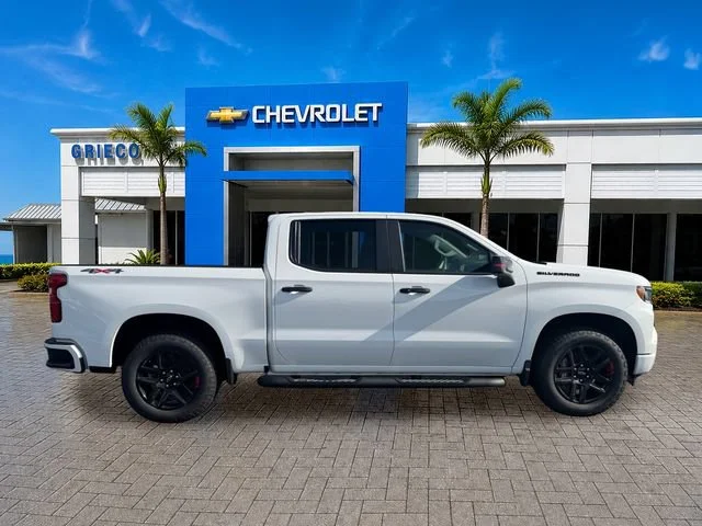 New 2026 Summit White Chevrolet RST image 6
