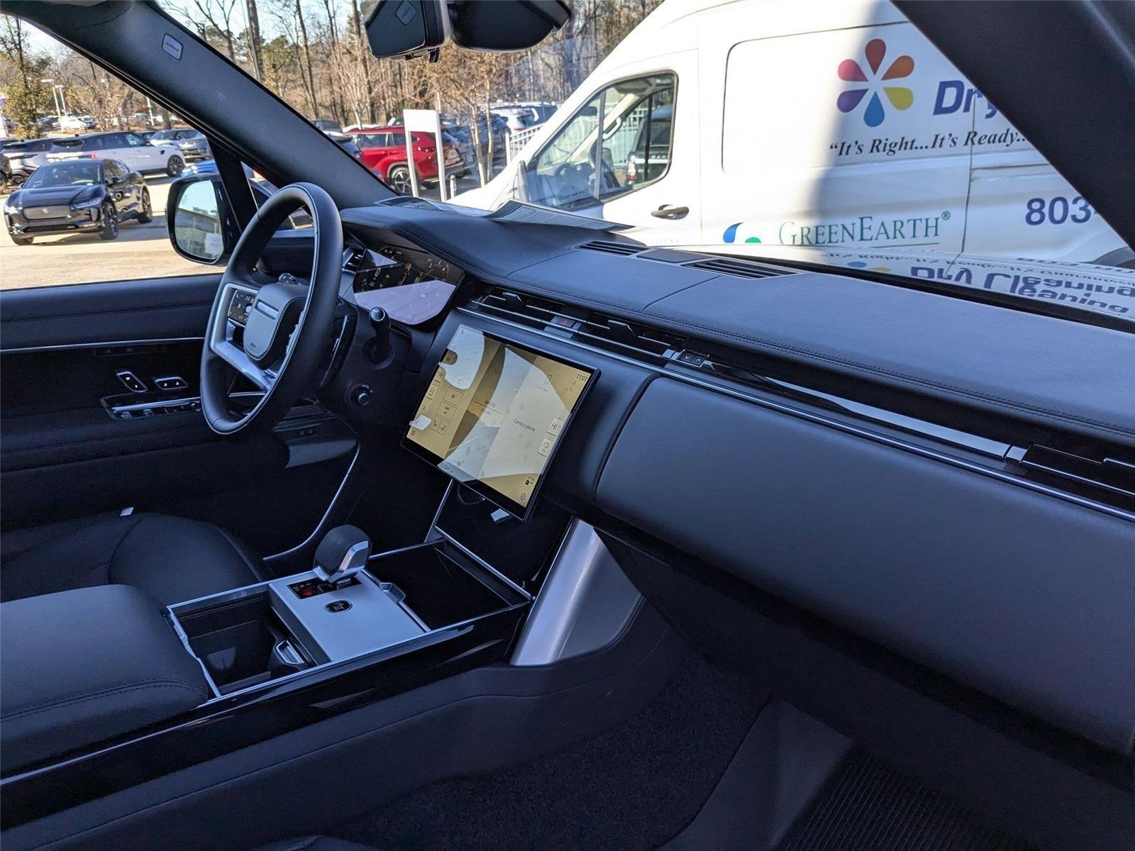 New 2025 Carpathian Grey LAND ROVER SE PHEV image 34
