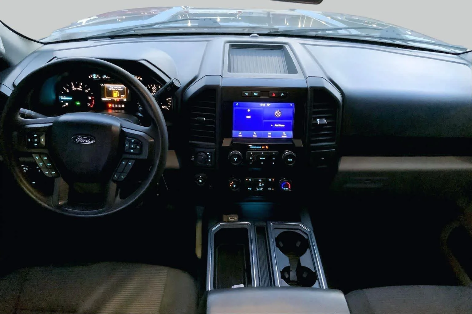 Used 2020 Magnetic Metallic Ford XL image 14