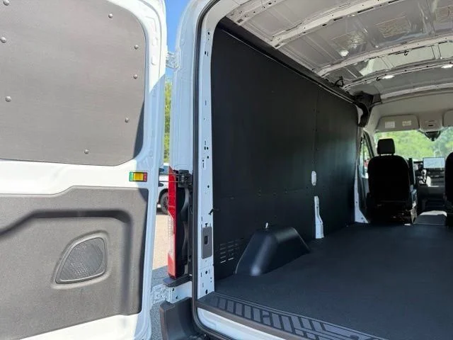 New 2026 Oxford White Ford Cargo Van image 8
