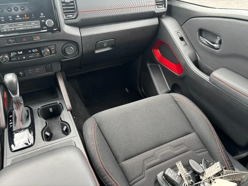 2024 Nissan Frontier PRO-4X - Photo 16