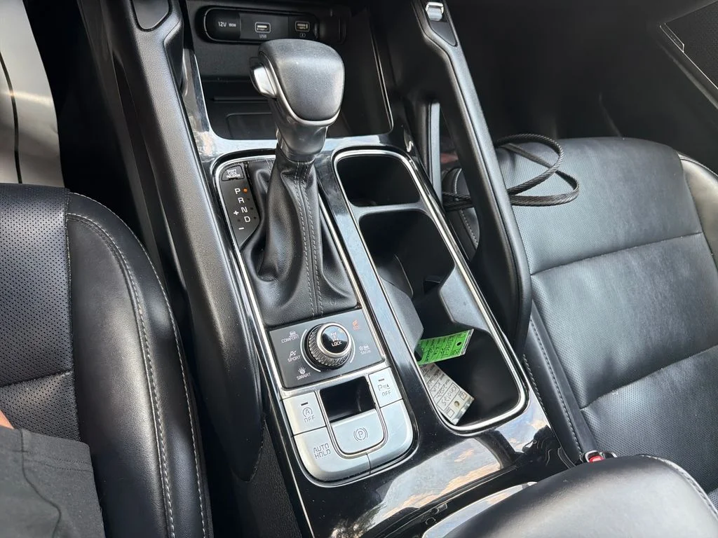Used 2022 Gray Kia S image 43