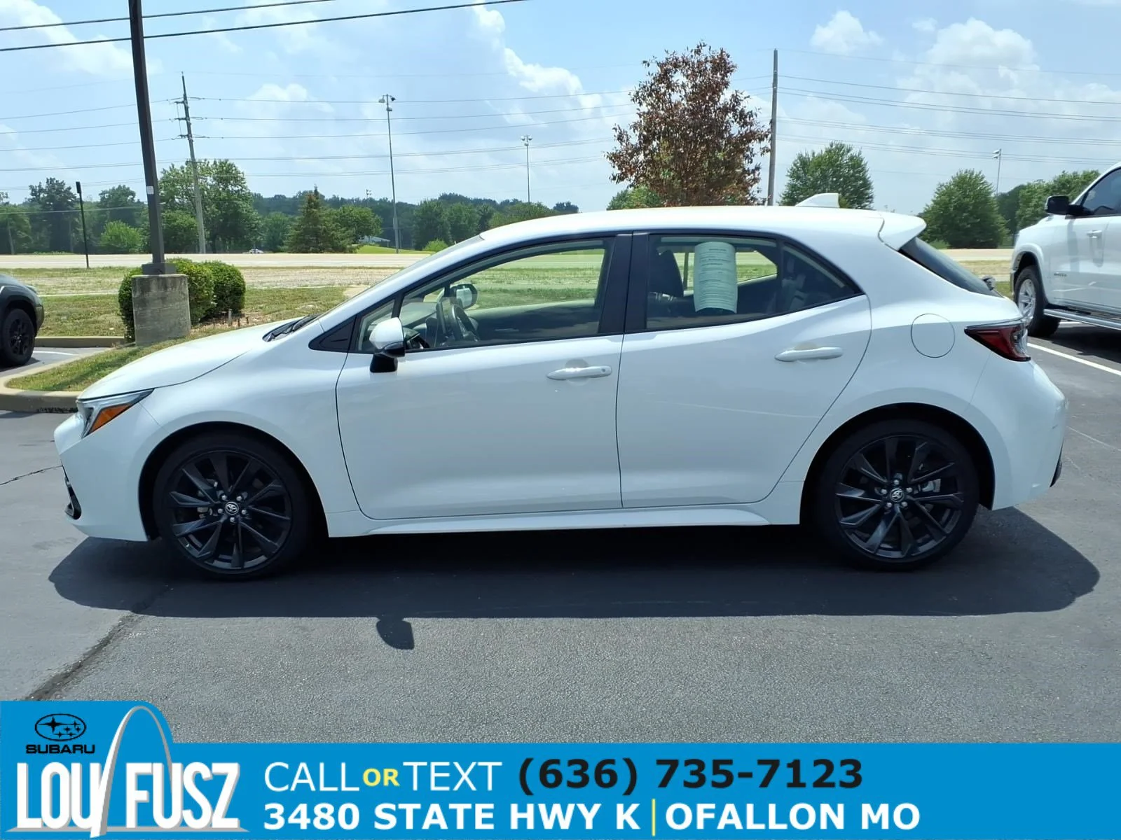 Used 2024 Ice Toyota XSE image 4
