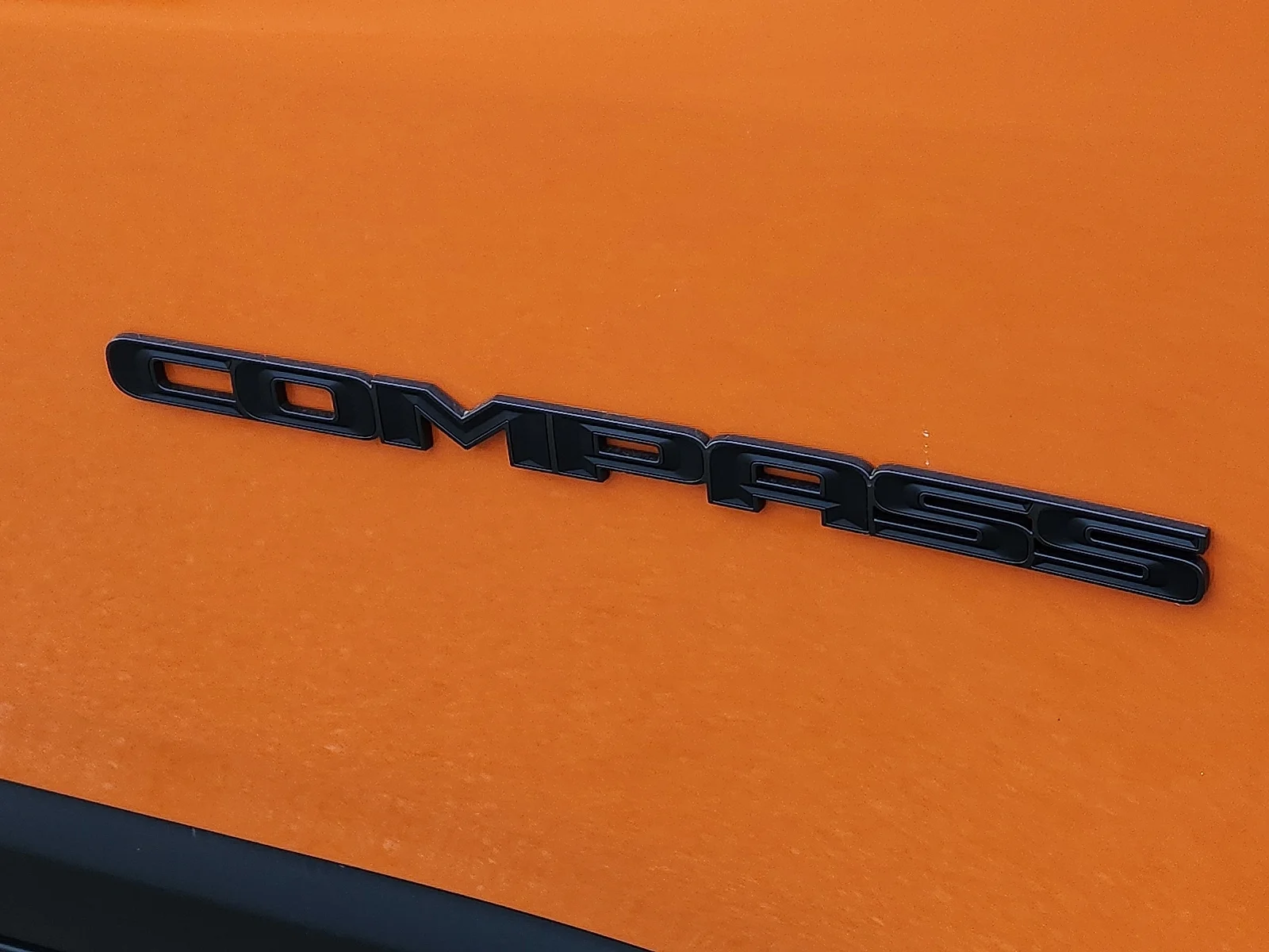 New 2026 Orange Jeep LATITUDE ALTITUDE 4X4 image 8