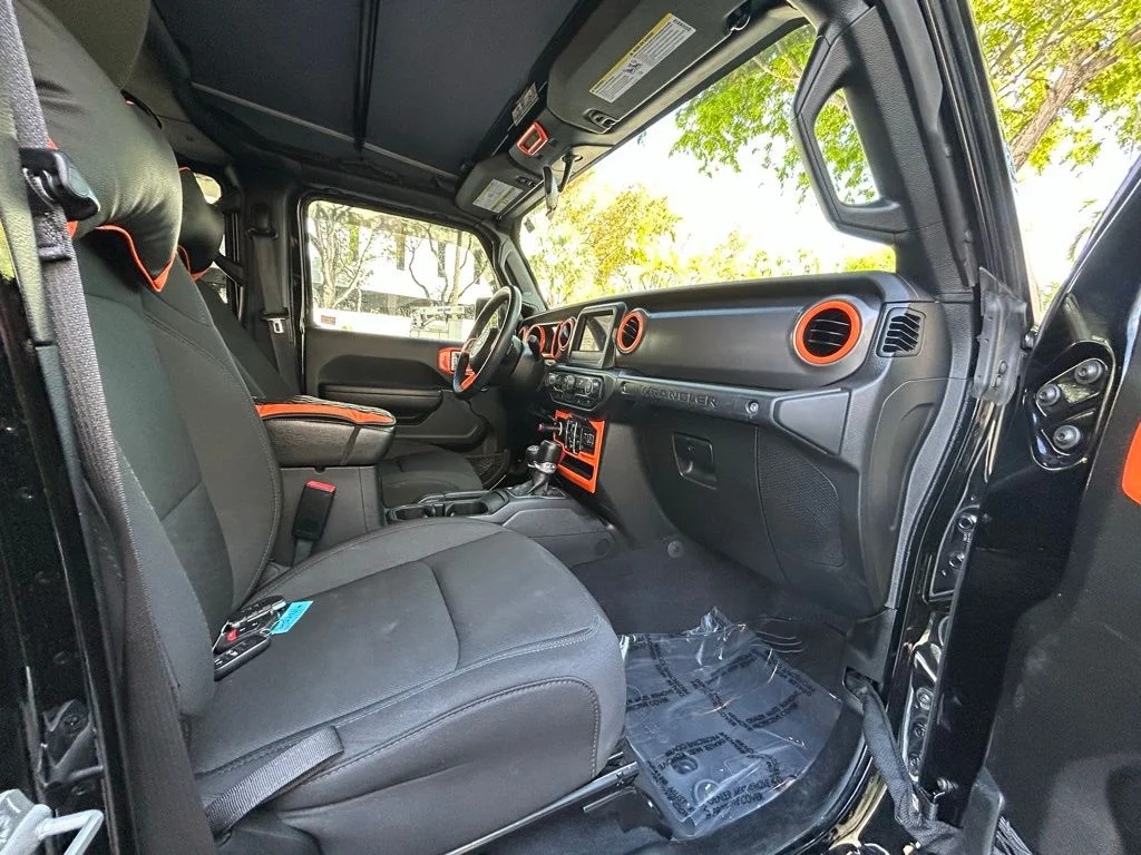 Used 2022 Black Jeep Unlimited Willys image 33
