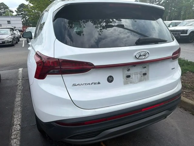 Used 2023 Serenity White Pearl Hyundai SE image 8