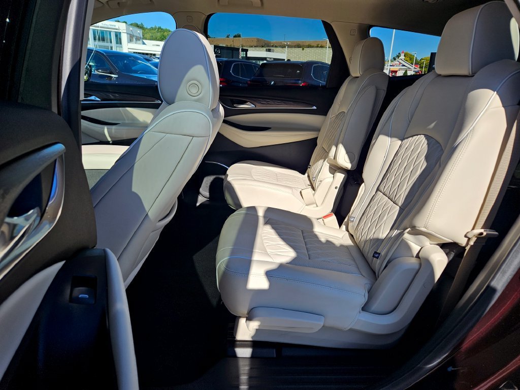2024 Buick Enclave Avenir - Photo 11