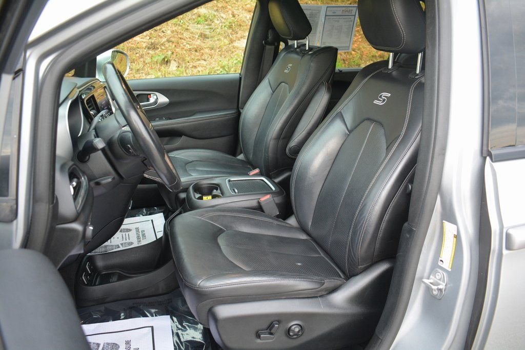 2019 Chrysler Pacifica Touring L Plus - Photo 9
