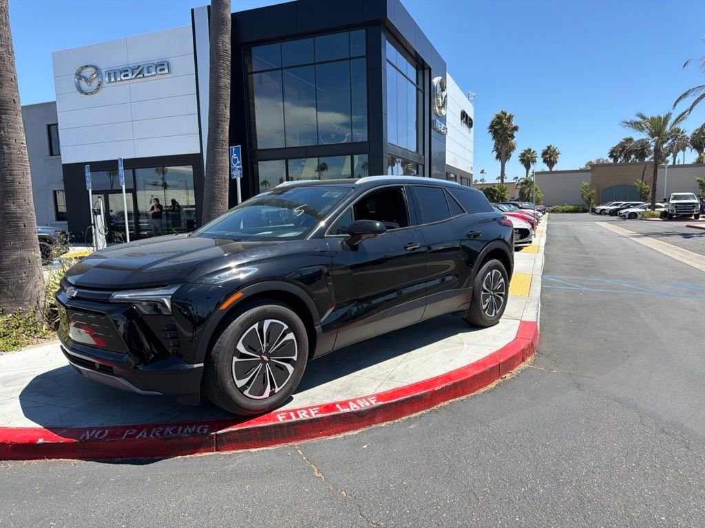 Used 2024 Chevrolet Blazer EV LT with VIN 3GNKDBRJ1RS233094 for sale in Oxnard, CA