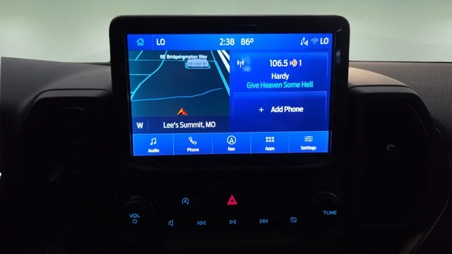 Used 2022 Blue Metallic Ford Outer Banks image 8
