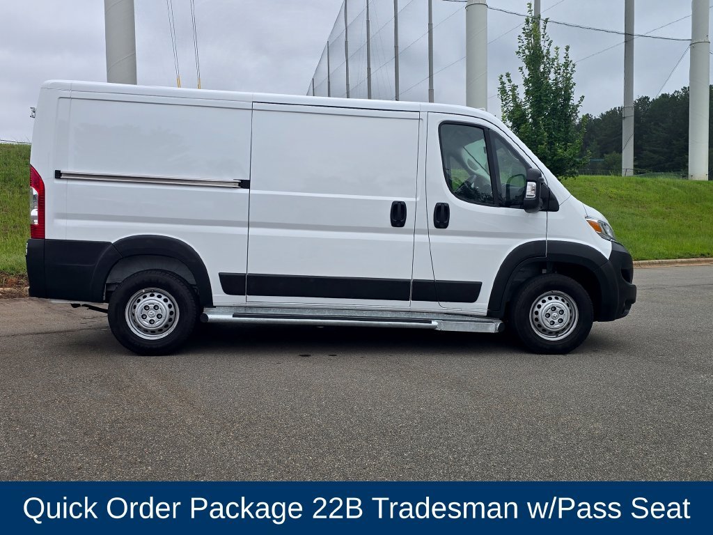 Used 2025 White Ram Base image 2
