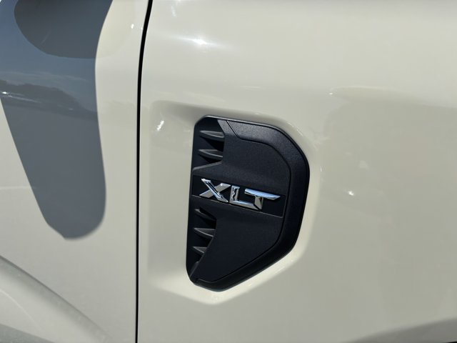 New 2026 Desert Sand Ford XLT image 40
