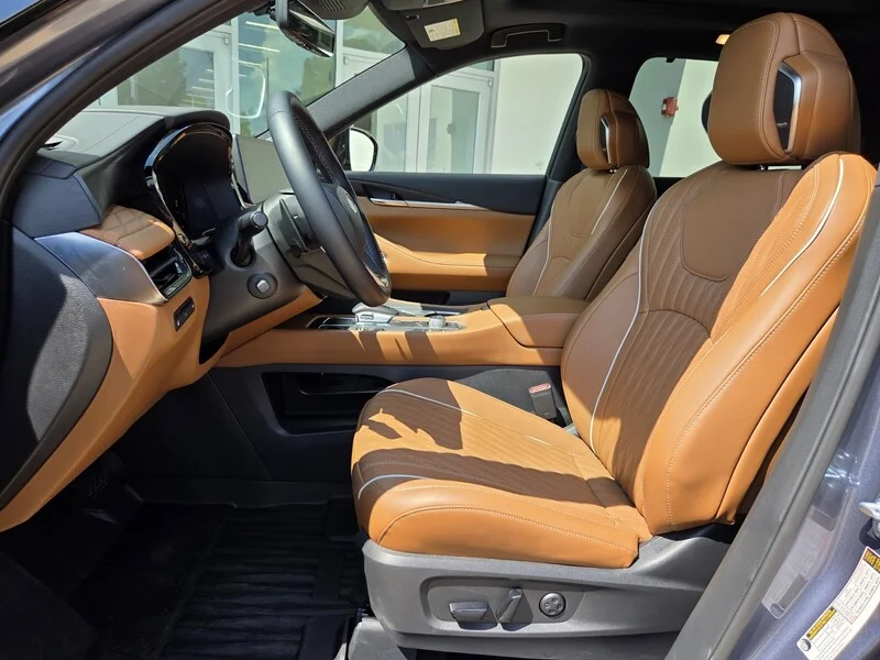 Used 2027 Blue / Black INFINITI AUTOGRAPH AWD image 8