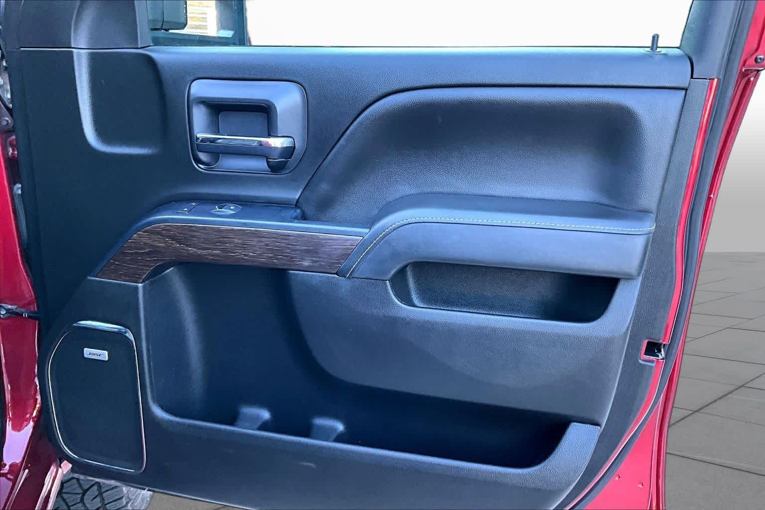 Used 2019 Red Quartz Tintcoat GMC Denali image 22