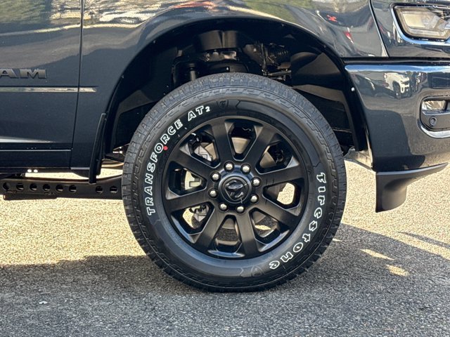 2026 RAM 3500 Big Horn - Photo 9