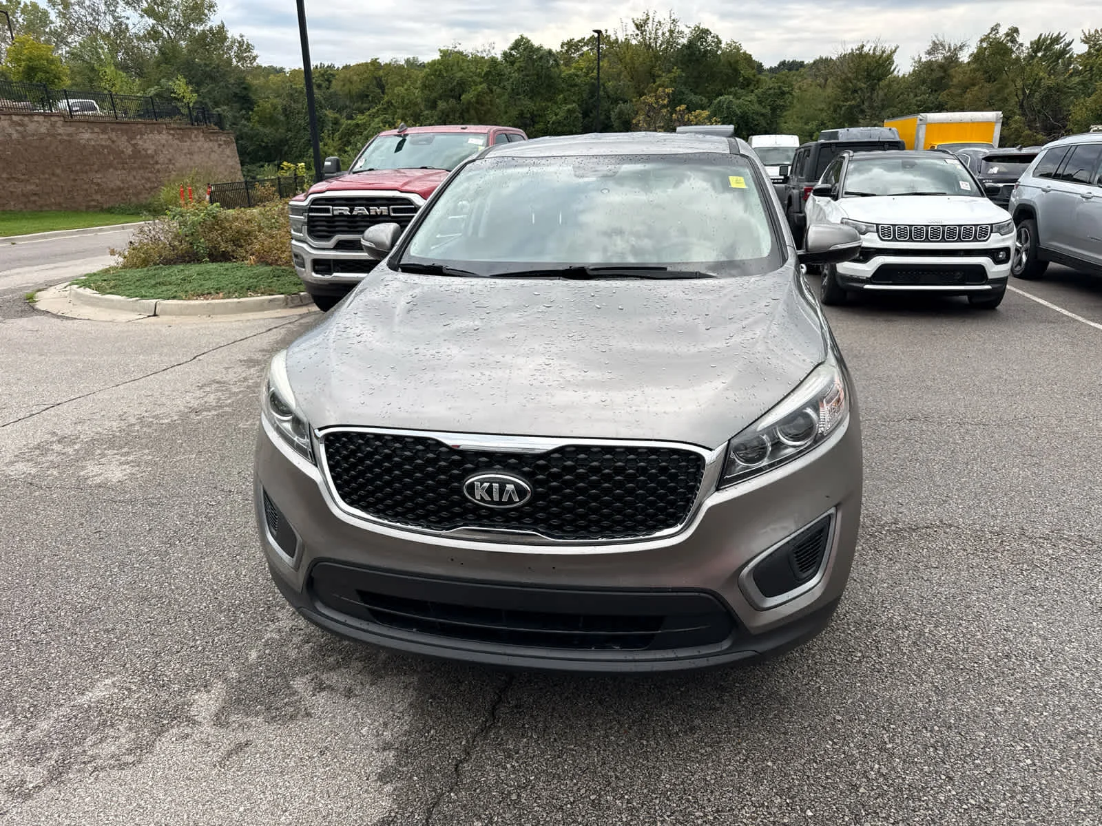 Used 2016 Kia Sorento L with VIN 5XYPG4A3XGG108916 for sale in Kansas City