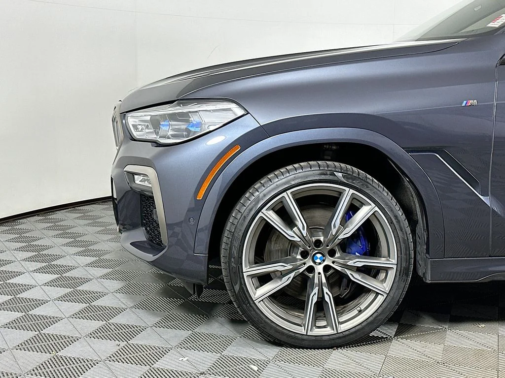 Used 2020 Arctic Gray Metallic BMW M50i image 9