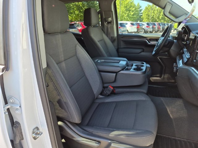 Used 2024 Summit White Chevrolet LT (2FL) image 30