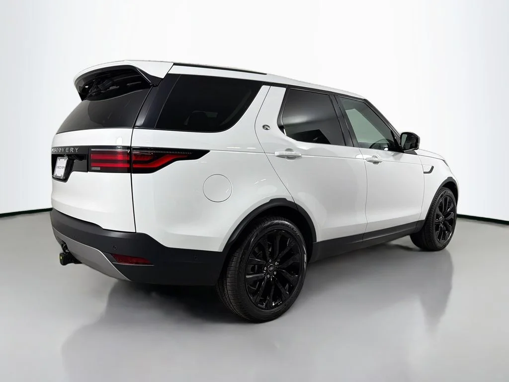 New 2026 Fuji White Land Rover S image 5