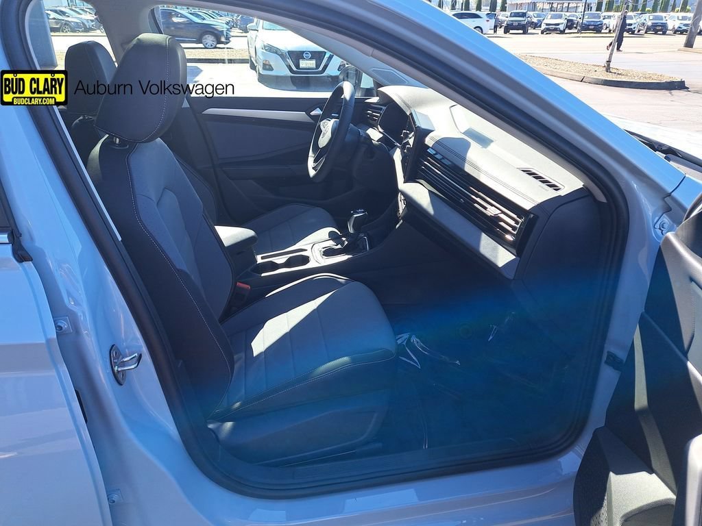 New 2026 Gray Volkswagen 1.5T SE image 26