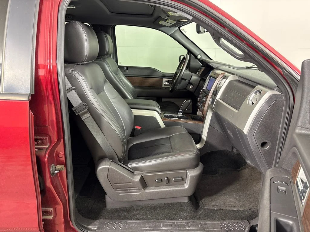 Used 2013 Red Ford Lariat image 6