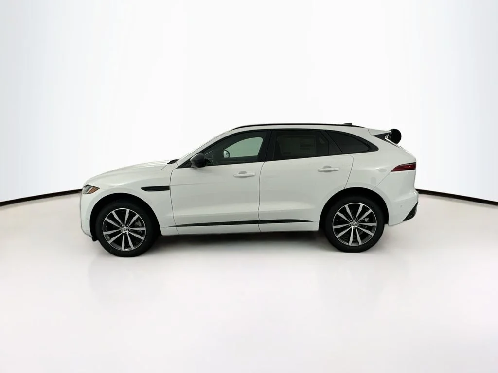2026 Jaguar F-Pace R-Dynamic S - Photo 8