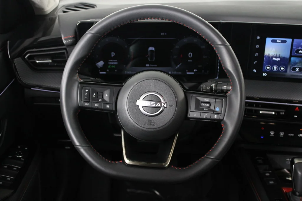2025 Nissan Kicks SR - Photo 21