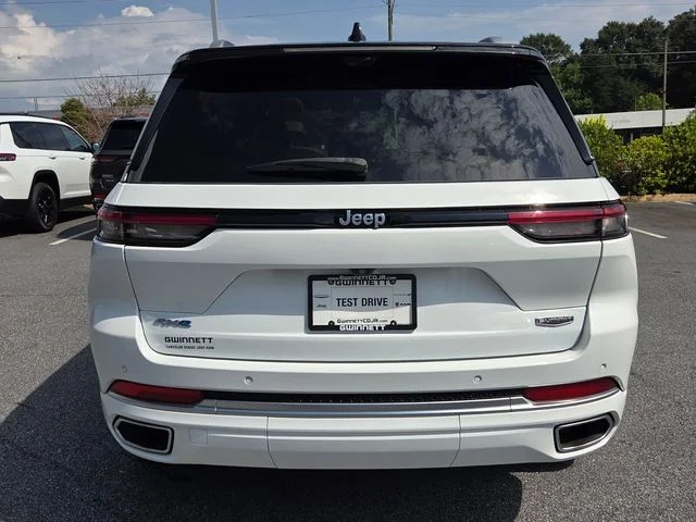 Used 2023 White Jeep Summit 4xe image 7