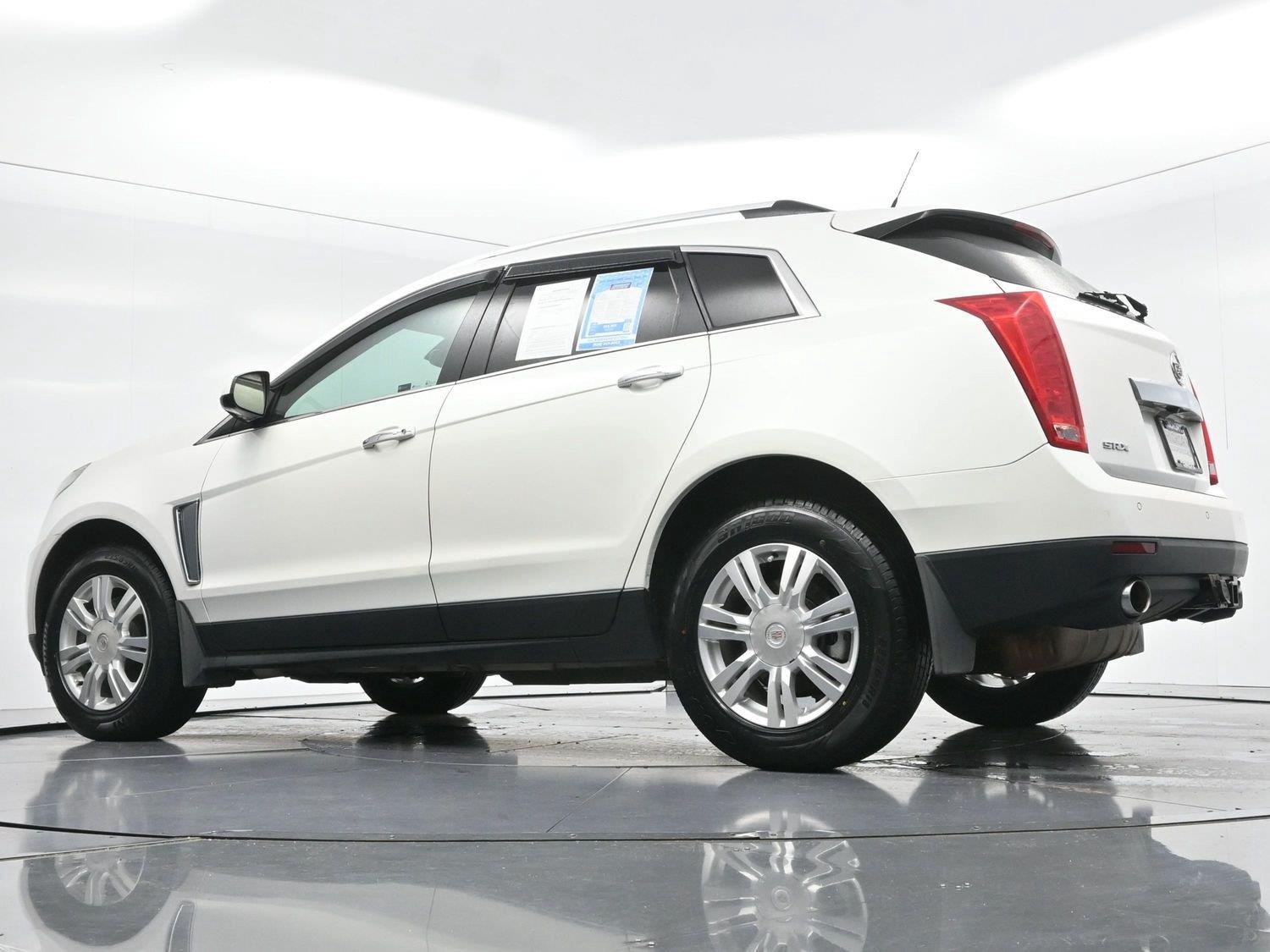 Used 2014 Platinum Ice Tricoat Cadillac Luxury Collection image 49