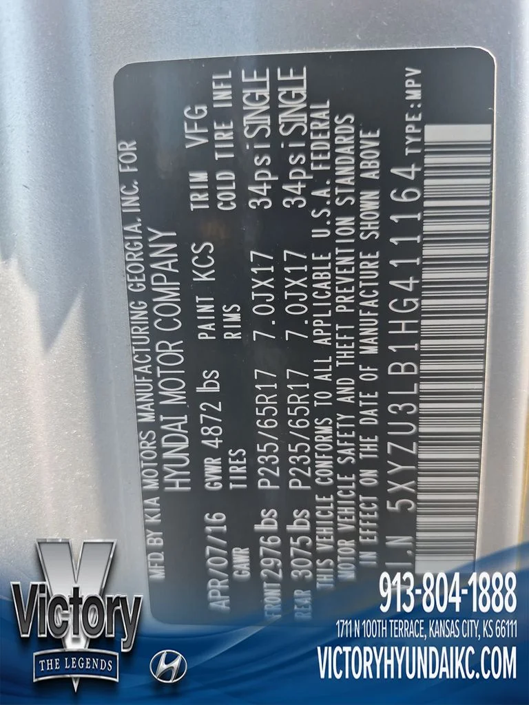 Used 2017 Silver Hyundai 2.4 Base image 27