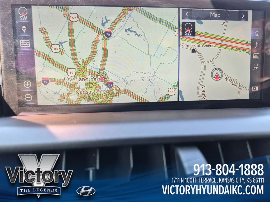 Used 2020 Silver Lexus 300 Base image 19