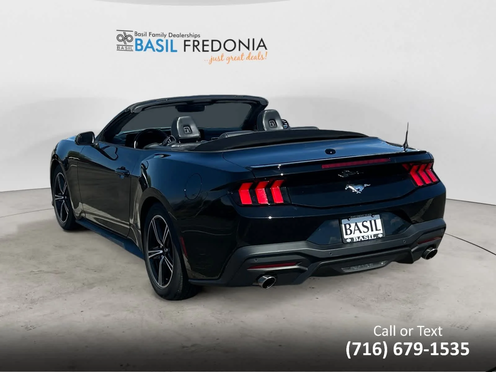 Used 2024 Shadow Black Ford EcoBoost Premium image 3