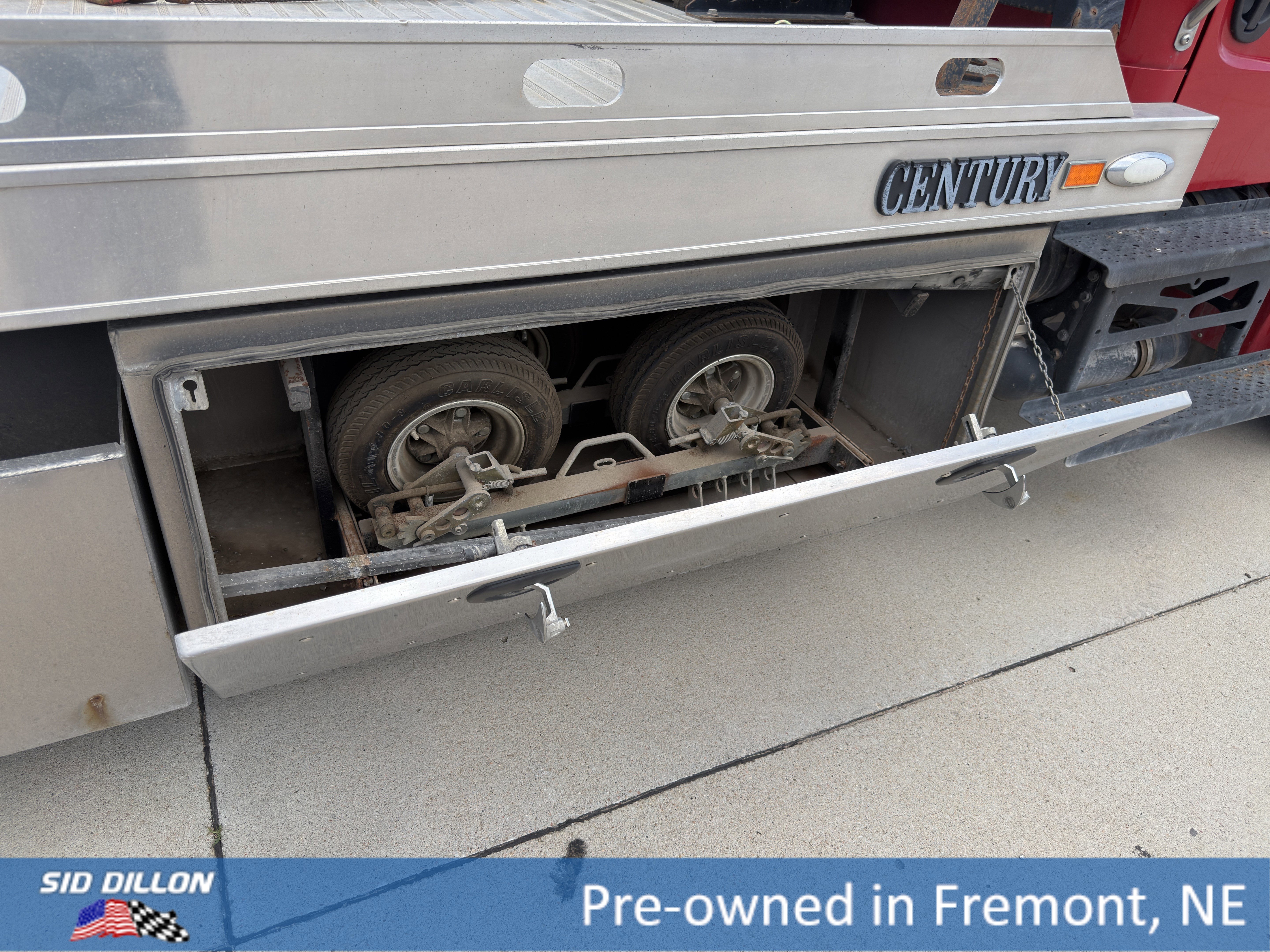 Used 2016 Red Freightliner  image 9