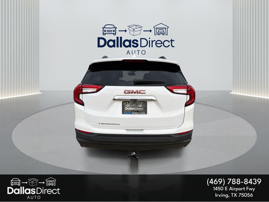 Used 2022 Summit White GMC SLE image 7